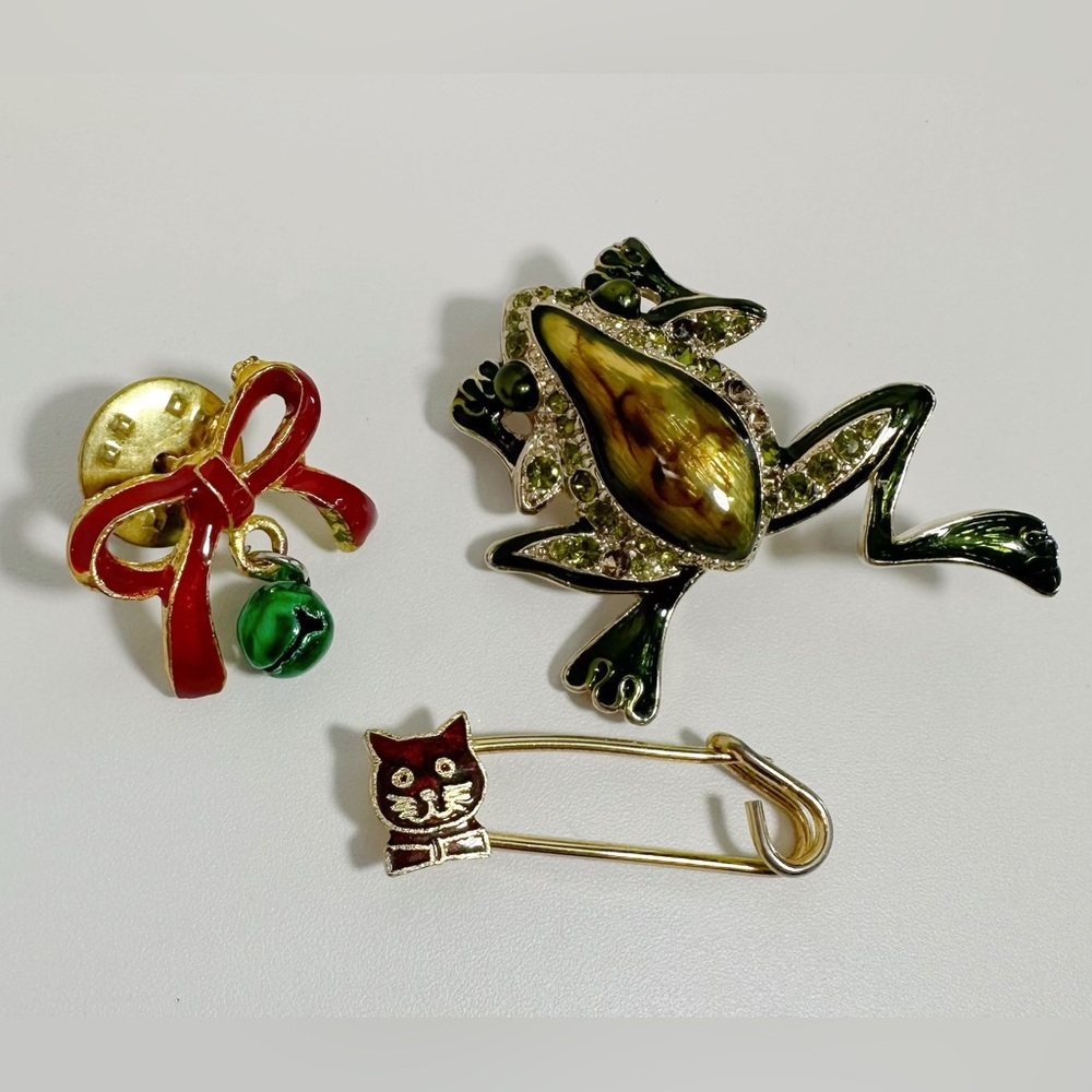 Bundle of 3 Pin Brooches